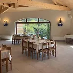 Aux Vieux Arceaux Mercuer