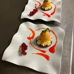 Aux Vieux Arceaux Hotel 3*