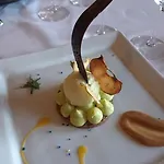 Aux Vieux Arceaux Hotel Mercuer