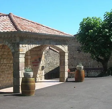 Aux Vieux Arceaux 3* Mercuer