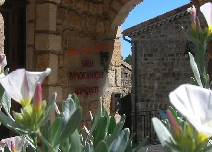 فندق Aux Vieux Arceaux
